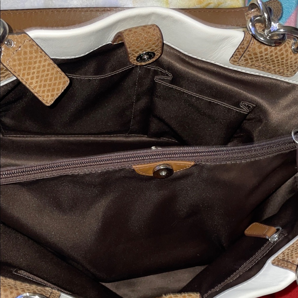 Coach Vintage Penelope Ivory Leather/ Brown Snakeskin Carryall Women's Handbag - Picture 12 of 16